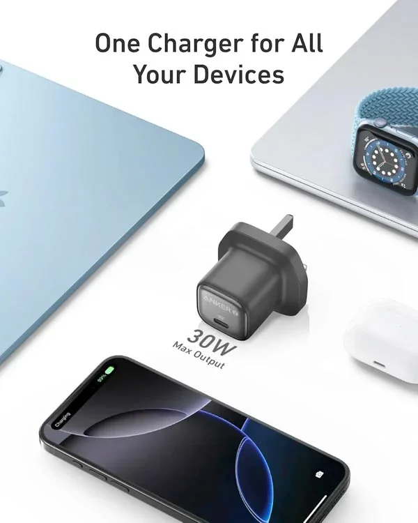 Anker 30w charger (UK plug) angle 5
